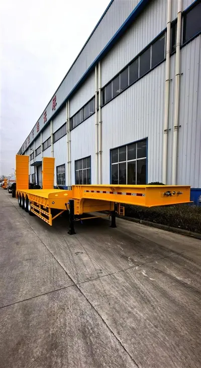 4 المحور Lowbed للبيع